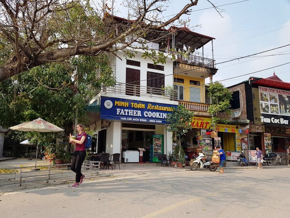 Phố đi bộ ở Ninh Bình: “Sắc vàng Tam Cốc - Tràng An” - 3 Phố đi bộ ở Ninh Bình: “Sắc vàng Tam Cốc - Tràng An” - 3