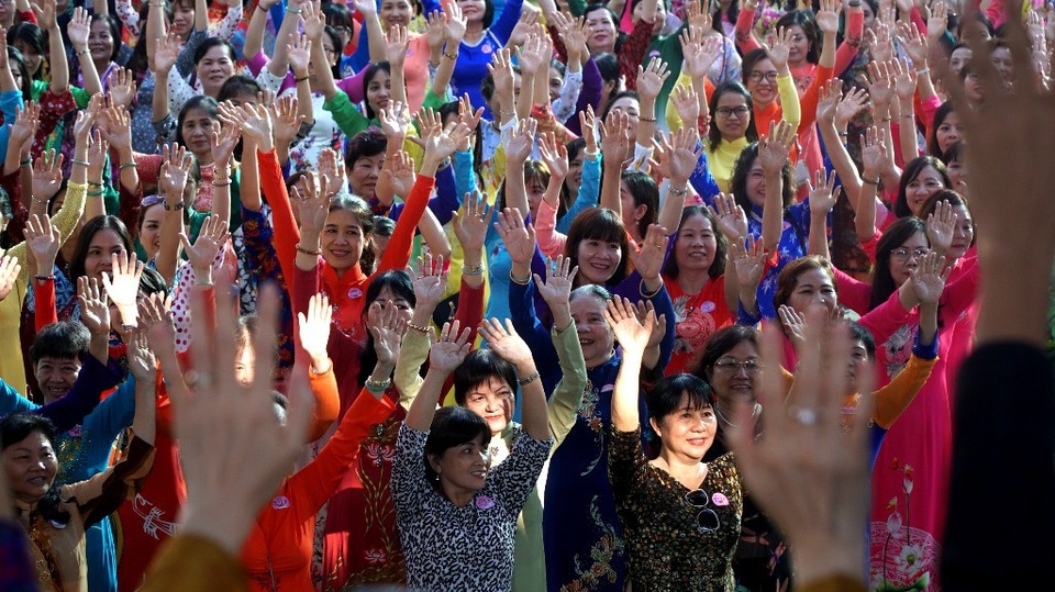 Chung tay đưa hình ảnh áo dài đi vào cuộc sống, ứng dụng nhiều hơn trong trang phục thường nhật là mong muốn của những người làm chương trình