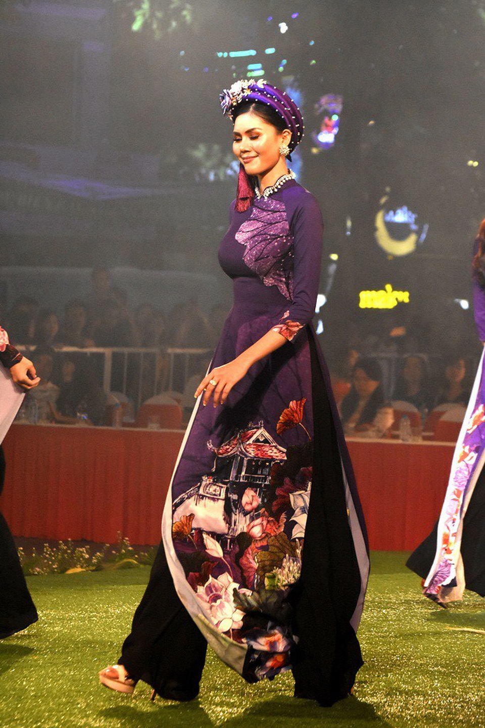 Yểu điệu với một thoáng quê hương