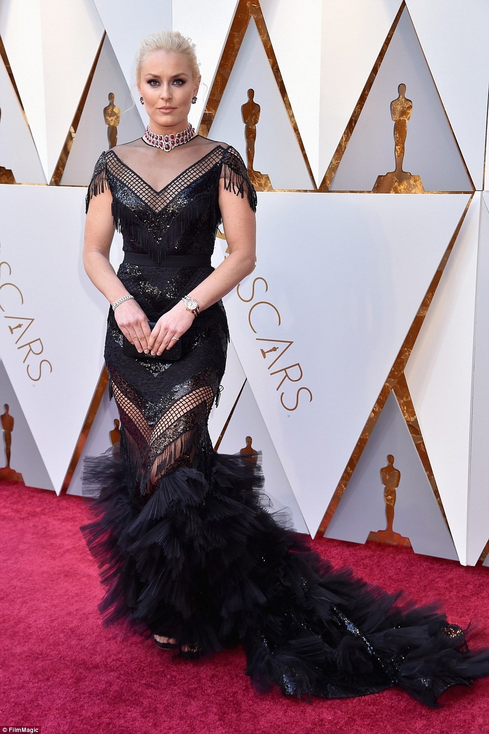 Người đẹp dập dìu khoe dáng trên thảm đỏ Oscar - 27
Lindsey Vonn