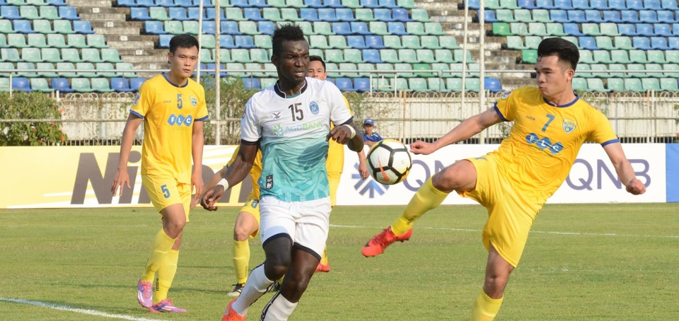 V-League 2018: Cuộc đua giữa Thanh Hoá và các đội bóng của bầu Hiển - 1 FLC Thanh Hoá là ứng cử viên sáng giá nhất cho danh hiệu vô địch V-League 2018