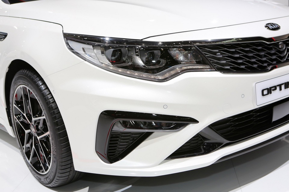 Kia Optima được trang bị động cơ hoàn toàn mới - 3 Kia Optima được trang bị động cơ hoàn toàn mới - 3