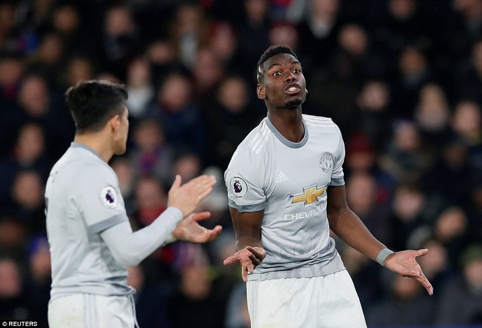 Chấm điểm cầu thủ trận MU thắng Crystal Palace: Pogba tệ nhất - 2
Pobga (phải) thi đấu ích kỉ và thiếu trách nhiệm