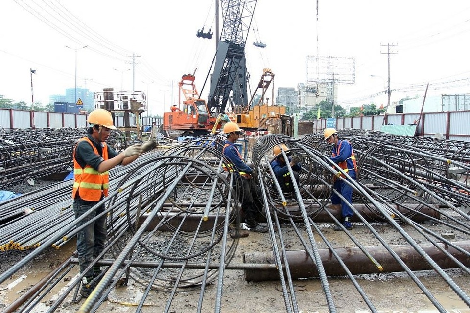 Sẽ cắt vốn nếu bộ, địa phương không xin bổ sung vốn đầu tư công - 1 Vốn đầu tư công giải ngân chậm trong khi nguồn vốn này đang chủ yếu phục vụ các dự án đầu tư cơ sở hạ tầng cho phát triển (ảnh minh hoạ)