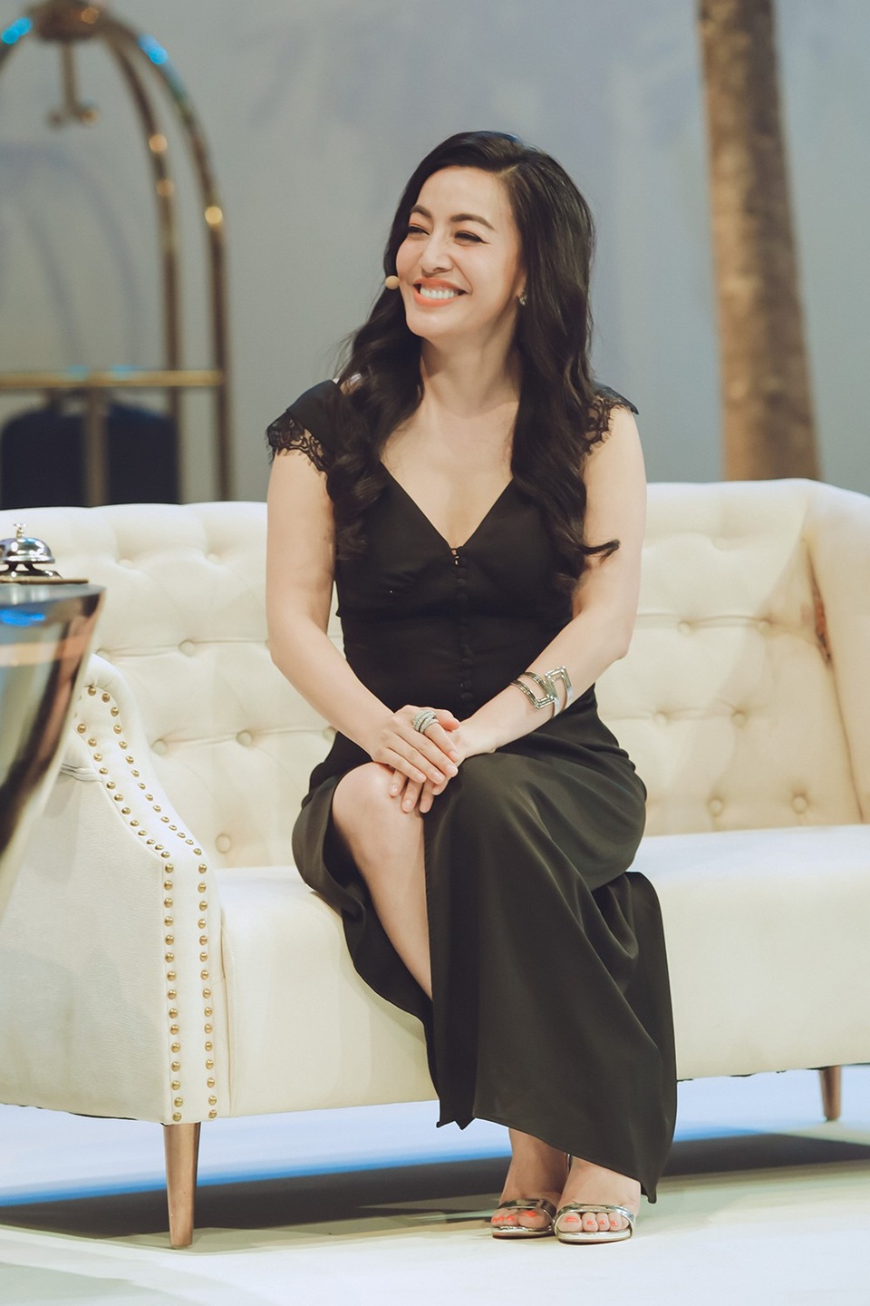 “Cô gái nghìn đô” “vạch mặt” cách “yêu bất chấp” của Trấn Thành, Đức Trí - 3 Đường Thu Hương: Trong tình yêu, Đức Trí cứ đánh Đông, dẹp Tây chứ có sợ ai đâu!