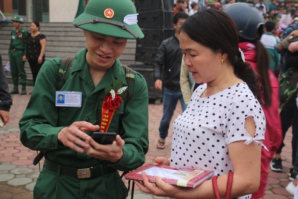 Nụ cười và nước mắt ngày tiễn tân binh nhập ngũ - 2