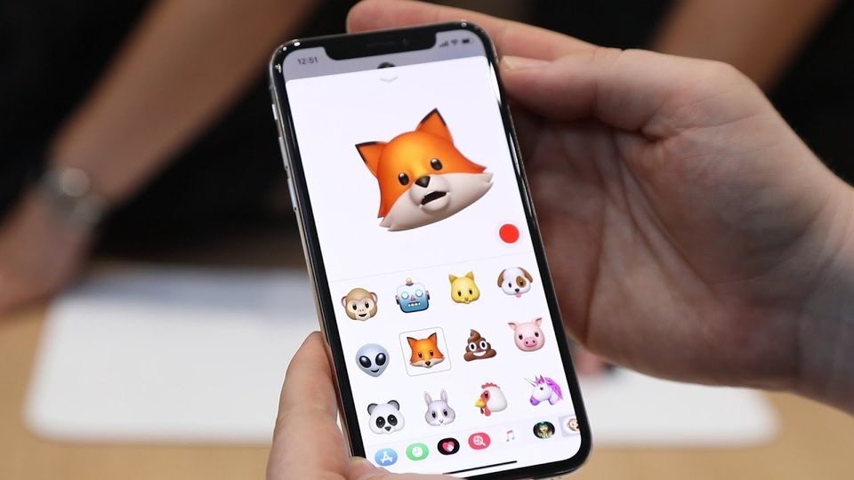 Đi tìm lý do tại sao iPhone X kén người mua - 3 Điểm sáng tạo là có, nhưng nhiều tính năng mới trên iPhone X vẫn chưa tạo nên sự thay đổi đáng kể cho thói quen sử dụng thường ngày.