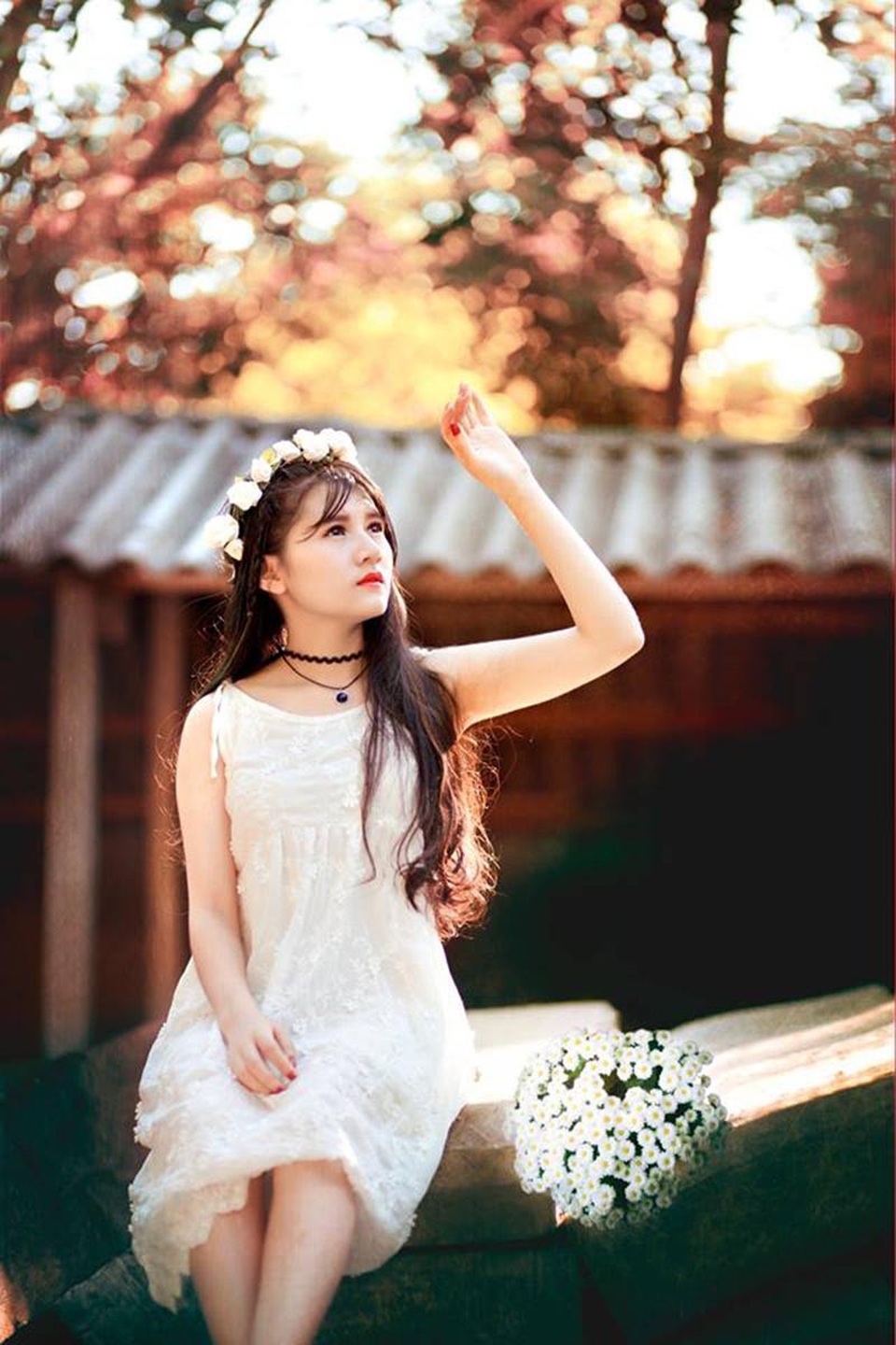 Hãy tự tặng cho bản thân những món đồ yêu thích thay vì chờ đợi ai đó mang đến... (Ảnh minh họa: Dương Minh Vương)