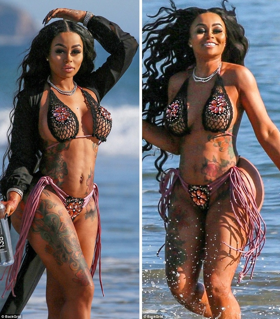 "Nghẹt thở" với ba vòng "ngồn ngộn" của người đẹp Blac Chyna - 12 "Nghẹt thở" với ba vòng "ngồn ngộn" của người đẹp Blac Chyna - 12