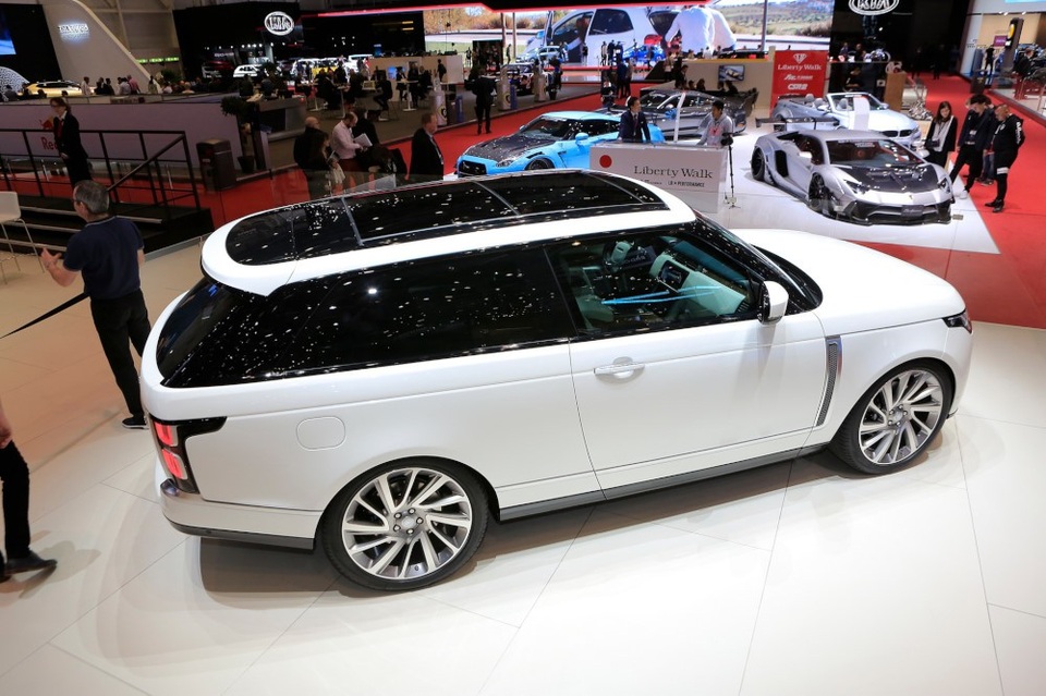 SUV 2 cửa Range Rover SV Coupe - Cuộc chơi táo bạo của Land Rover - 5 SUV 2 cửa Range Rover SV Coupe - Cuộc chơi táo bạo của Land Rover - 5