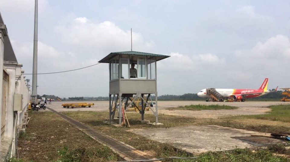 Sau vụ người tâm thần "đột nhập" máy bay: Lắp thêm chốt kiểm soát trên cao - 4 Sau vụ người tâm thần "đột nhập" máy bay: Lắp thêm chốt kiểm soát trên cao - 4
