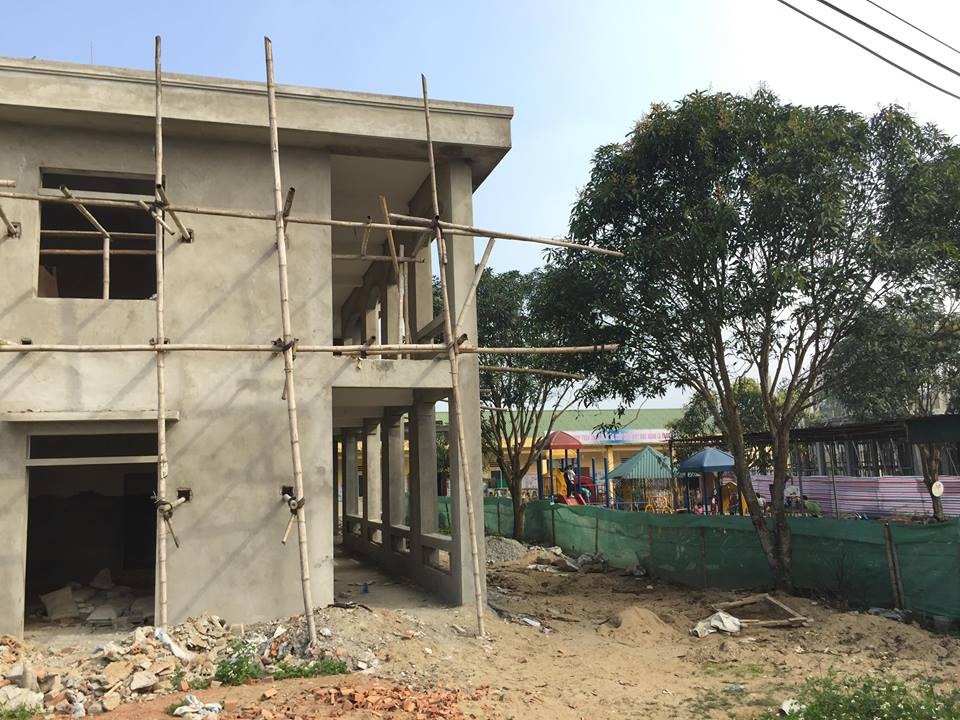 Tin lời hứa "treo", nhiều hộ dân khốn đốn vì vay tiền làm nhà - 2 Trường Mầm non Xuân Yên xây dựng gần 3 năm vẫn chưa xong