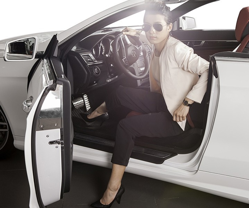 Mỹ nhân làng võ từ chối showbiz, thích làm ruộng giúp bố mẹ - 5
Nhờ khuôn mặt xinh đẹp, Lê Thị Bằng nhận được khá nhiều hợp đồng quảng cáo