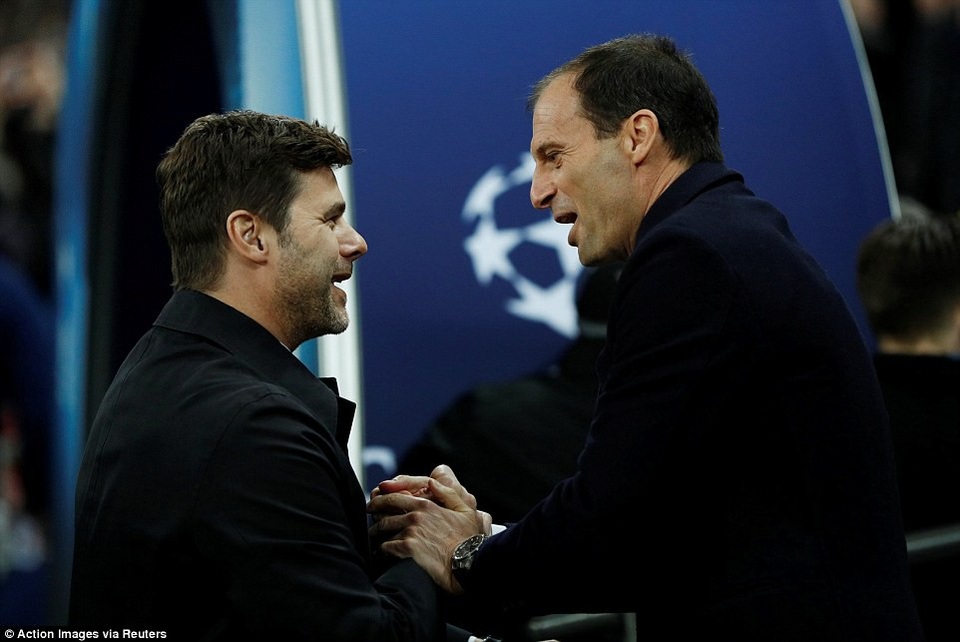 Những khoảnh khắc Juventus nhấn chìm Tottenham tại Wembley - 3
Hai HLV Pochettino và Allegri bắt tay trước trận đấu