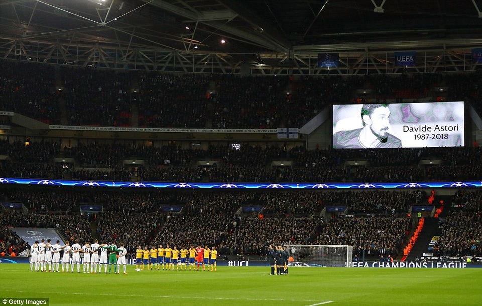 Những khoảnh khắc Juventus nhấn chìm Tottenham tại Wembley - 2
Trung vệ Astori của Fiorentina mất ở tuổi 31, do bệnh trụy tim hồi cuối tuần vừa qua
