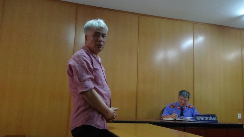 Người Hàn Quốc thuê giang hồ Sài Gòn đòi nợ đồng hương - 1 Bị cáo YoungKil lãnh 5 năm tù.