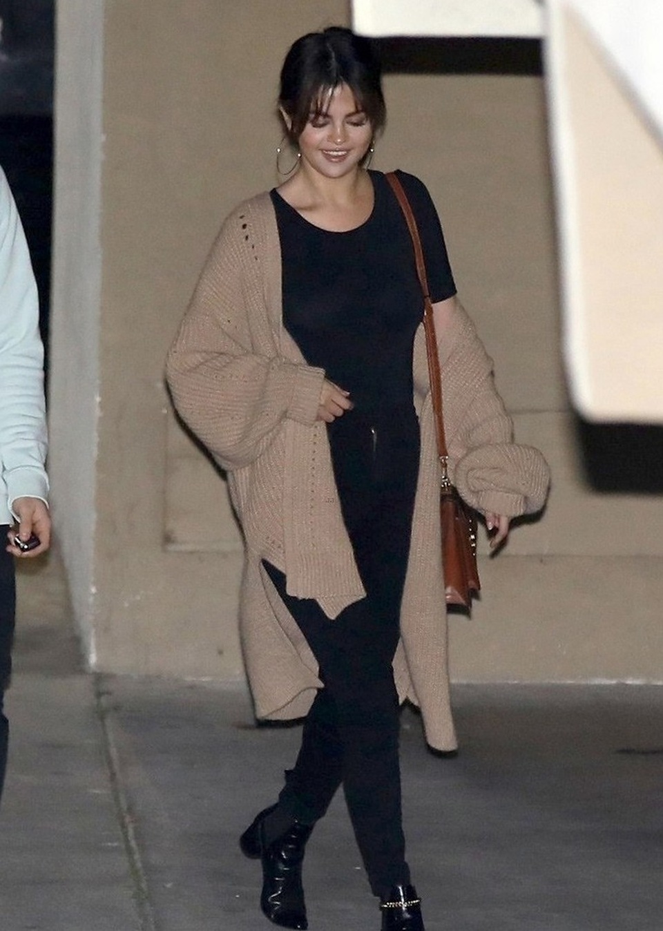 Selena Gomez và Justin Bieber cãi nhau - 7
Bất chấp những lời khuyên can của gia đình, Selena vẫn chọn Justin và chỉ thực sự hạnh phúc khi ở bên anh.