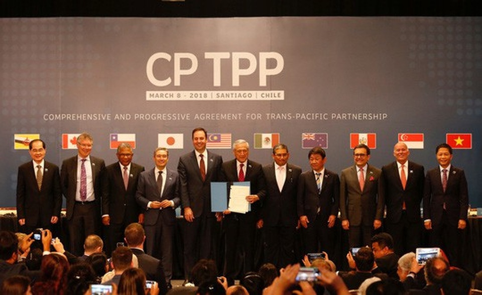 Tiết lộ hậu trường đàm phán CPTPP và yếu tố "ngôi sao" Chile - 1
Các thành viên TPP-11 chụp hình tập thể sau lễ ký kết CPTPP. Ảnh: Reuters