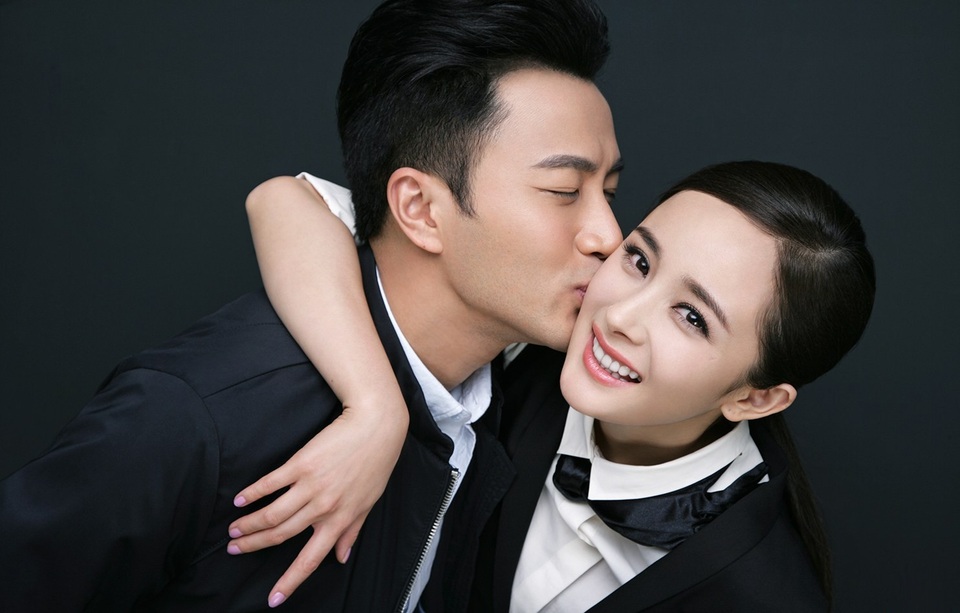 Huỳnh Hiểu Minh, Lưu Khải Uy “thi nhau nịnh vợ” trên sóng truyền hình - 2 Huỳnh Hiểu Minh, Lưu Khải Uy “thi nhau nịnh vợ” trên sóng truyền hình - 2