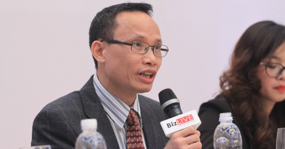 Chuyên gia: Không nên cấm Bitcoin mà hãy học cách quản lý - 1 Ông Cấn Văn Lực, chuyên gia kinh tế trưởng BIDV phát biểu tại hội thảo.