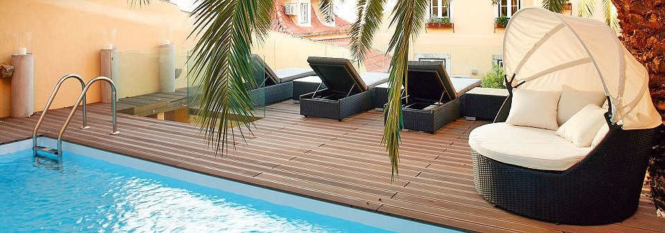 
Madonna sống tại Lisbon, Bồ Đào Nha từ tháng 8, cô được cho là rất yêu thích thành phố này nên có ý định định cư lâu dài
