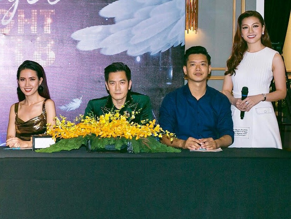 
Hoa hậu Thái Nhiên Phương đảm nhiệm vai trò MC của chương trình, cô là bạn thân thiết với Đức Vĩnh đã nhiều năm nay
