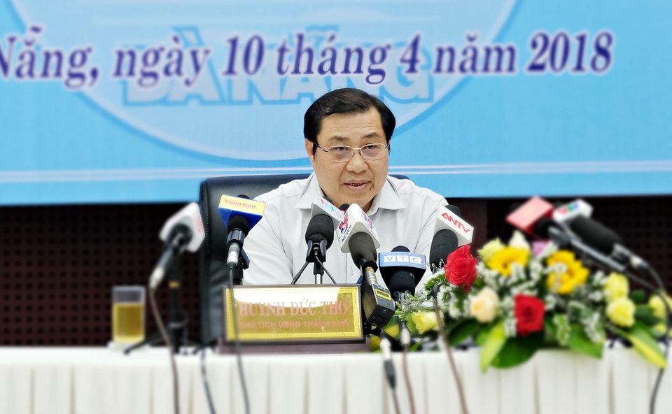 Chủ tịch Đà Nẵng: Vẫn còn cơ hội điều chỉnh quy hoạch dự án ở Nam Ô - 1 Ông Huỳnh Đức Thơ - Chủ tịch UBND TP Đà Nẵng chủ trì buổi họp báo thường kỳ Quý I năm 2018 của chính quyền thành phố.