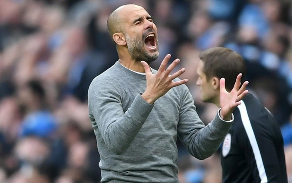 Cận kề “cửa tử”, HLV Pep Guardiola nói gì? - 1 HLV Pep Guardiola tin vào khả năng Man City lội ngược dòng trước Liverpool