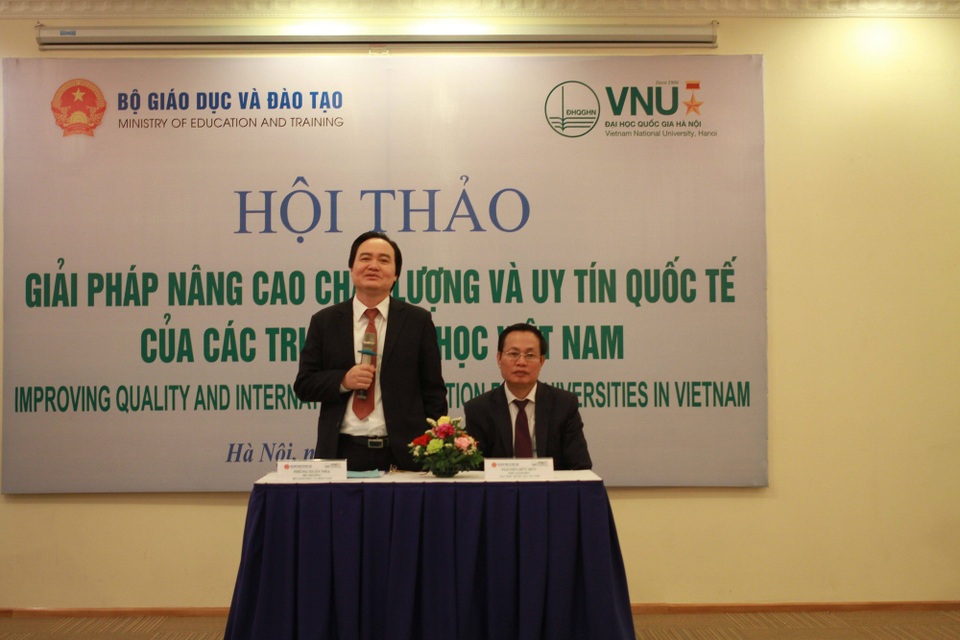 6 trường đại học Việt Nam lọt top 400 châu Á - 1
Bộ trưởng Bộ GD&ĐT Phùng Xuân Nhạ chủ trì hội thảo