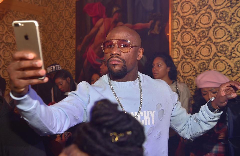 Mayweather thoát chết sau vụ ám sát bằng súng - 1 Mayweather bị tấn công bằng súng sau khi trở về khách sạn