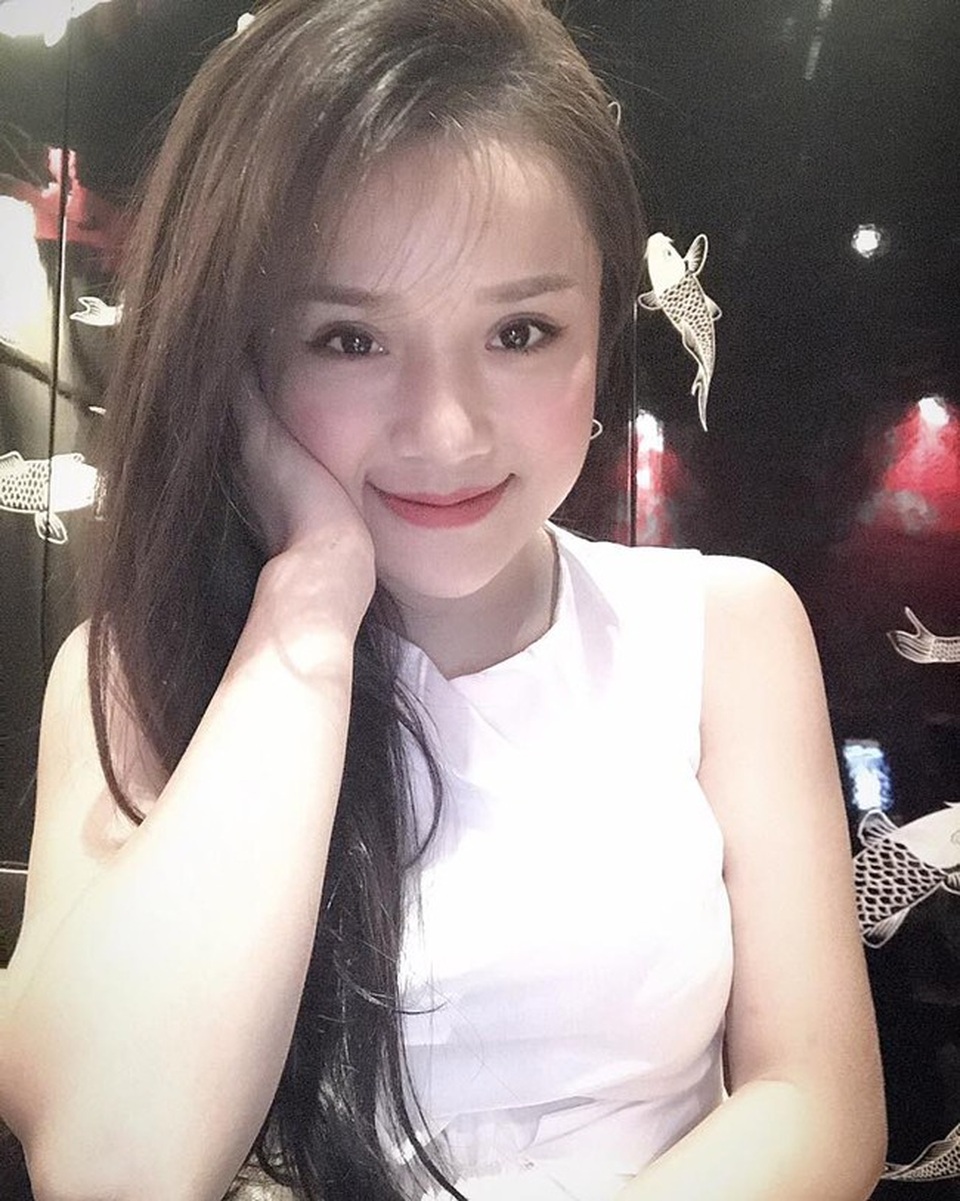 Hé lộ bạn gái siêu xinh của thủ môn Văn Lâm - 6
Cô nàng sở hữu hơn 90.000 lượt theo dõi trên Facebook.