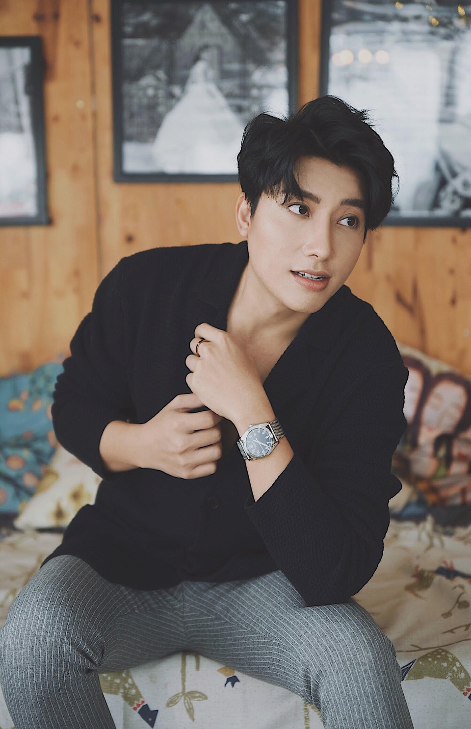 Bác sỹ sản “hot boy” kể chuyện “vã mồ hôi” khi lần đầu tiên đỡ đẻ cho sản phụ - 4 So với bác sỹ nữ, bác sỹ nam làm sản khoa có lợi thế hơn ở sức khỏe tốt, sự bền bỉ trong công việc, đặc biệt có thể làm tăng ca và chịu được áp lực, vất vả tốt hơn.