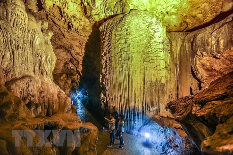 Vẻ đẹp nên thơ của Công viên địa chất Non nước Cao Bằng - 5 Vẻ đẹp nên thơ của Công viên địa chất Non nước Cao Bằng - 5