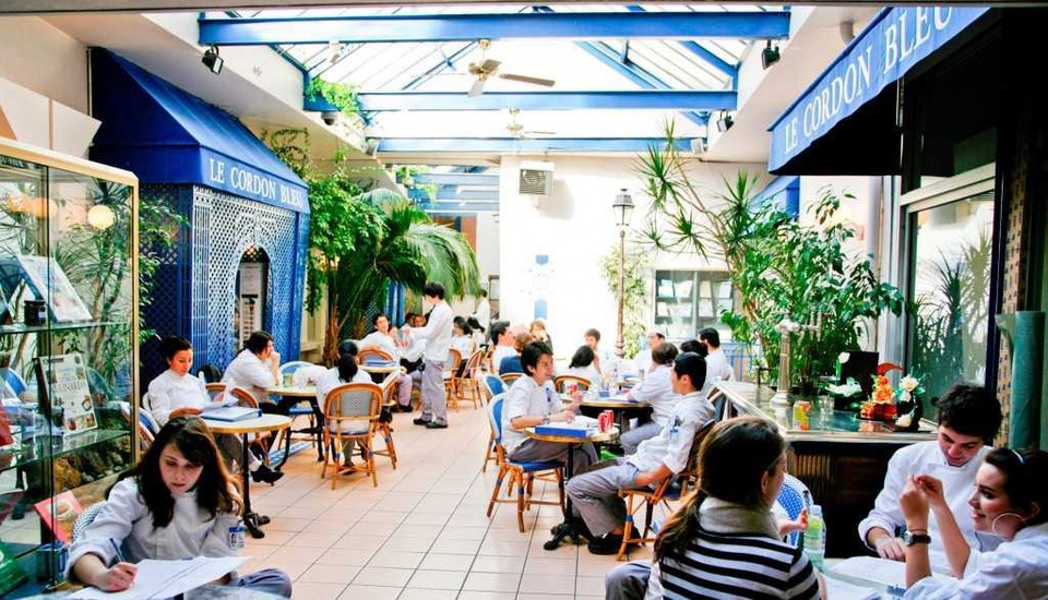 Học bổng trường Le Cordon Bleu 2018 – Trường Quản lý khách sạn và Ẩm Thực với hơn 120 năm lịch sử - 2 Học bổng trường Le Cordon Bleu 2018 – Trường Quản lý khách sạn và Ẩm Thực với hơn 120 năm lịch sử - 2
