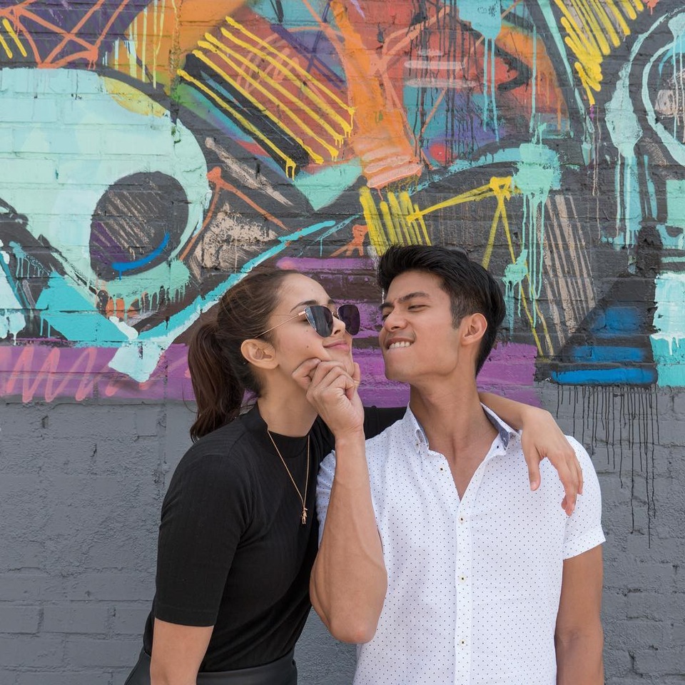 Theo dõi cặp đôi nổi tiếng, Thuỳ Dung ghen tỵ trước những hình ảnh đáng yêu của cả hai trên Instagram hay chuỗi vlog về những chuyến du lịch đầy ắp tình cảm, kỷ niệm.