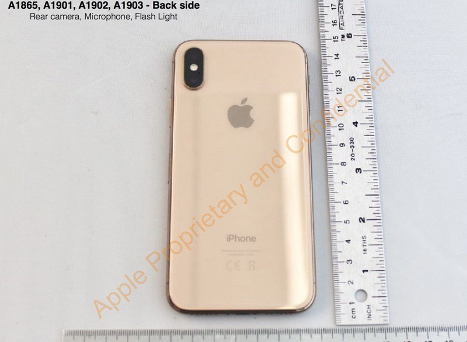 Hé lộ phiên bản Blush Gold tuyệt đẹp của iPhone X - 1 Nguyên mẫu iPhone X màu vàng được hé lộ qua tài liệu của Apple.