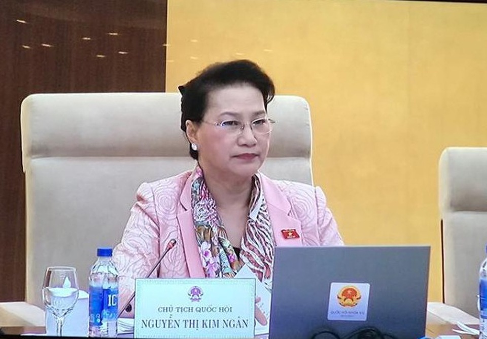 Chủ tịch Quốc hội: “Một đồng rót vào đặc khu để hút về hàng chục, hàng trăm đồng” - 2 Chủ tịch Quốc hội Nguyễn Thị Kim Ngân nêu quyết tâm xây dựng luật về đặc khu kinh tế