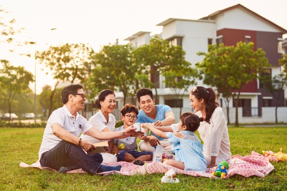 Trải nghiệm giá trị sống xanh tại Dahlia Homes – liền kề Hoa Thược Dược - 1
“Trải nghiệm xanh tại Dahlia Homes” sẽ mang đến cho bạn và gia đình cảm nhận chân thực nhất về cuộc sống tại KĐT Gamuda Gardens