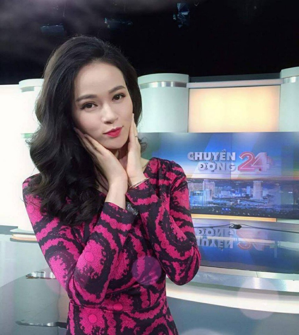 Tiết lộ hình ảnh không lên sóng của BTV Thu Hương “Chuyển động 24h” - 8 Các đường nét trên gương mặt cô khá cân đối, nhỏ nhắn.