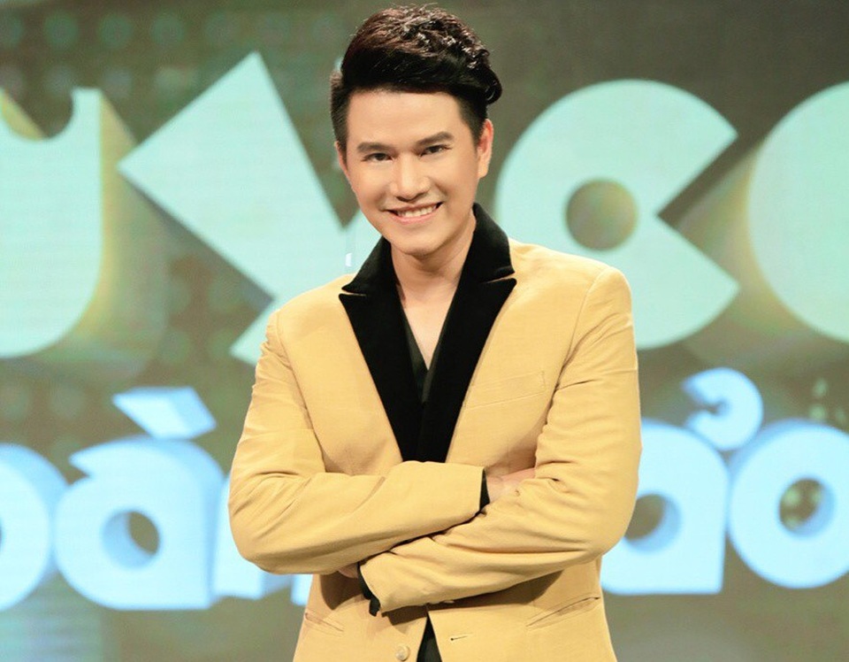 MC Vũ Mạnh Cường chia sẻ muốn làm bố đơn thân - 2 Vũ Mạnh Cường nhiều lần muốn làm ông bố đơn thân.