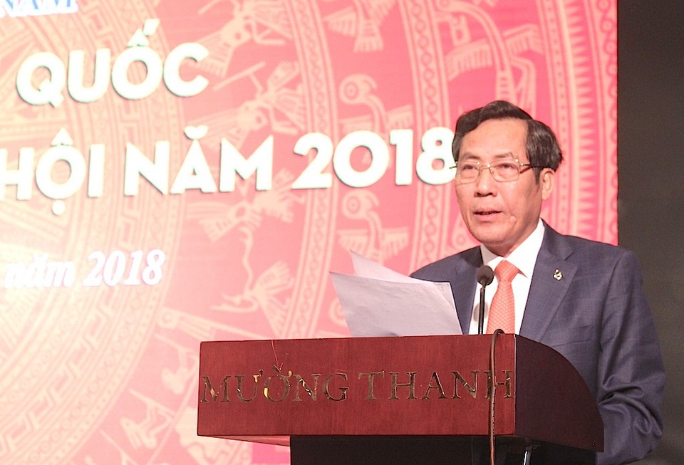 Hơn 5.000 hội viên Hội Nhà báo không đủ tiêu chuẩn cấp đổi thẻ - 1
Ông Thuận Hữu - Chủ tịch Hội Nhà báo Việt Nam, Tổng biên tập Báo Nhân dân phát biểu tại Hội nghị.