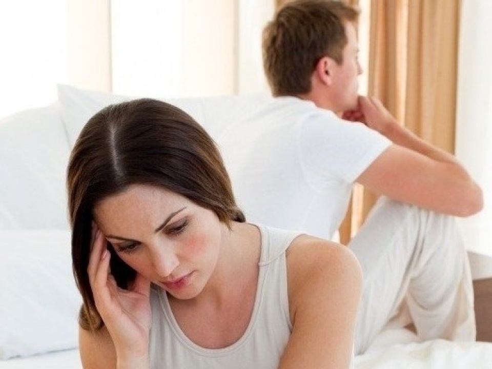 Nghe thầy bói ly hôn giả, khi bụng mang dạ chửa, chồng cũ trở mặt - 1 Nghe thầy bói ly hôn giả, khi bụng mang dạ chửa, chồng cũ trở mặt - 1