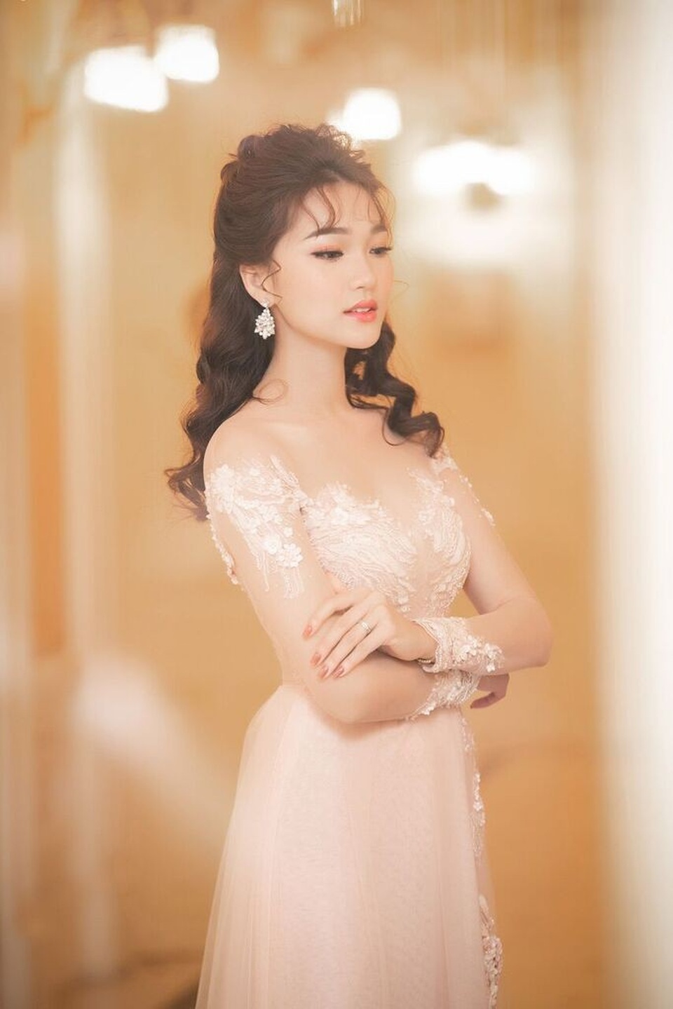 Người đẹp Ngọc Nữ rạng rỡ đọ sắc cùng Midu - 2 Người đẹp Ngọc Nữ rạng rỡ đọ sắc cùng Midu - 2