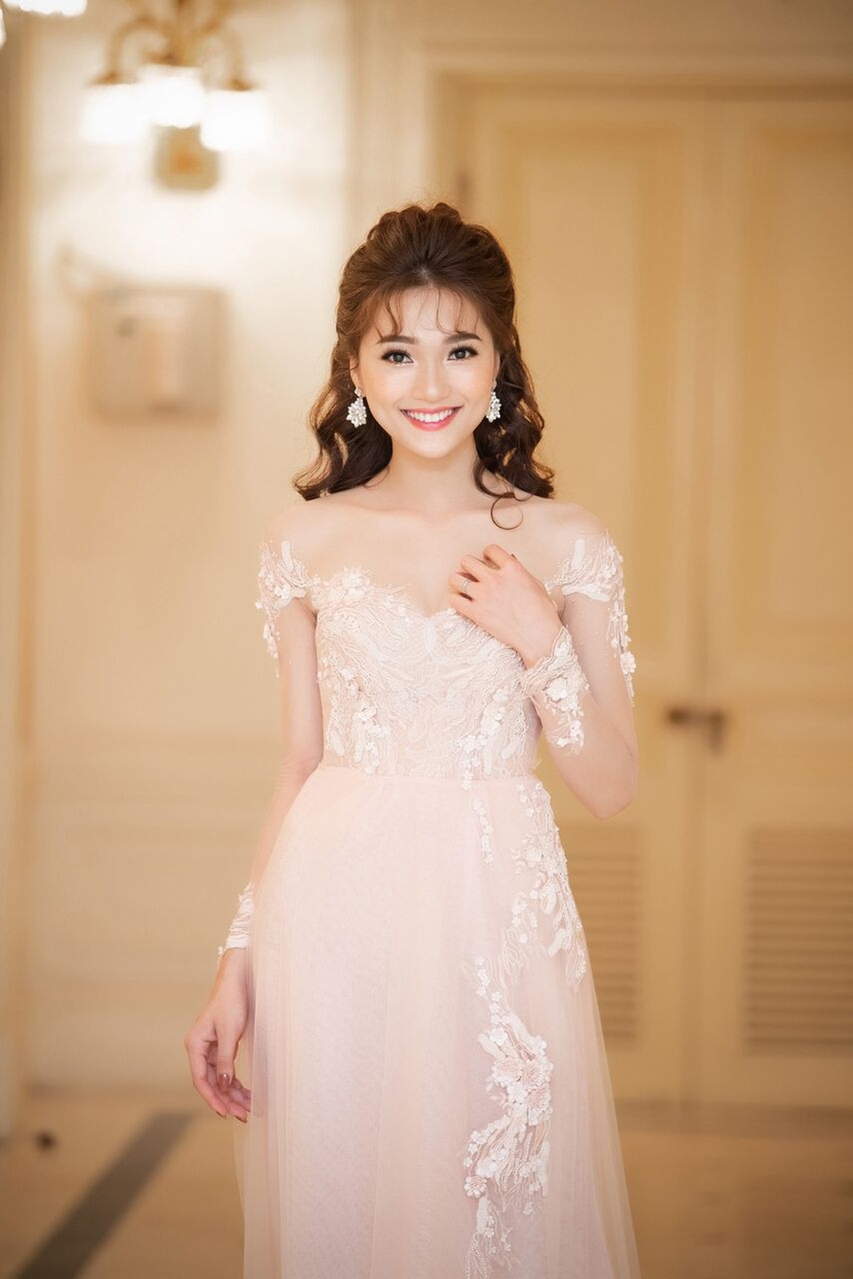 Người đẹp Ngọc Nữ rạng rỡ đọ sắc cùng Midu - 1 Người đẹp Ngọc Nữ rạng rỡ đọ sắc cùng Midu - 1