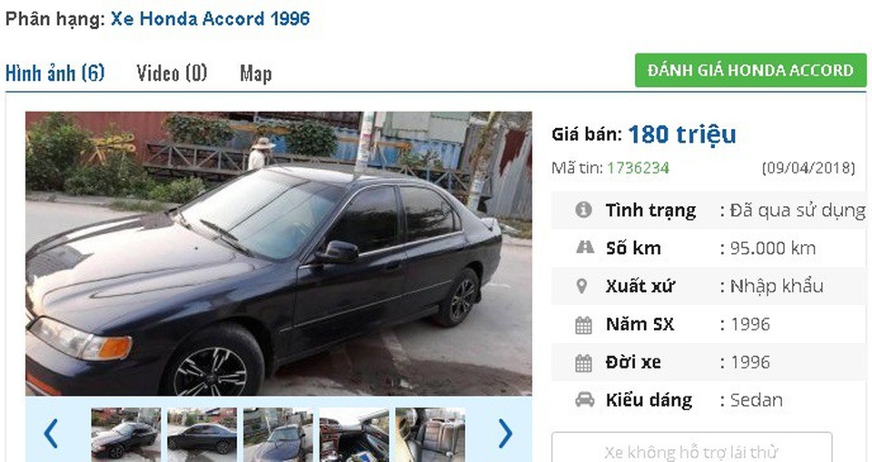 Những chiếc ô tô Honda cũ này đang rao bán tầm giá 200 triệu đồng tại Việt Nam - 2
Một chiếc Honda Accord năm 1996, màu đen, nhập Mỹ đang được chủ nhân rao bán giá 180 triệu đồng. Theo lời người bán, “xe đã thay 4 bánh mâm đời mới, màn hình DVD cảm ứng, thay bóng đèn led, máy chưa bung, chạy rất êm, ghế da nội thất còn mới theo xe”.