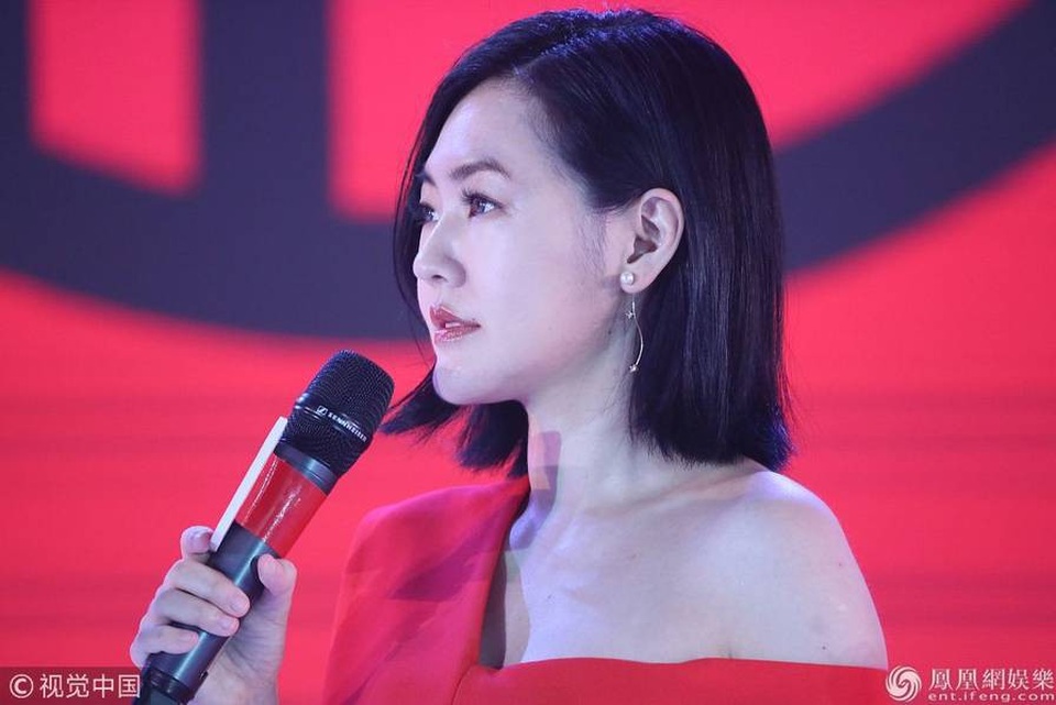 Cuộc hôn nhân "địa ngục" của em gái Từ Hy Viên bên chồng đại gia - 9
Cô là một trong những MC nổi tiếng nhất Đài Loan.