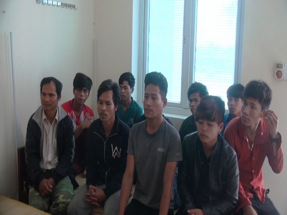 Vụ giải cứu 11 phu vàng: Còn một thanh niên đang mất tích - 2
Những phu vàng cho rằng, họ thường bị đánh đập, ép lao động nặng nhọc
