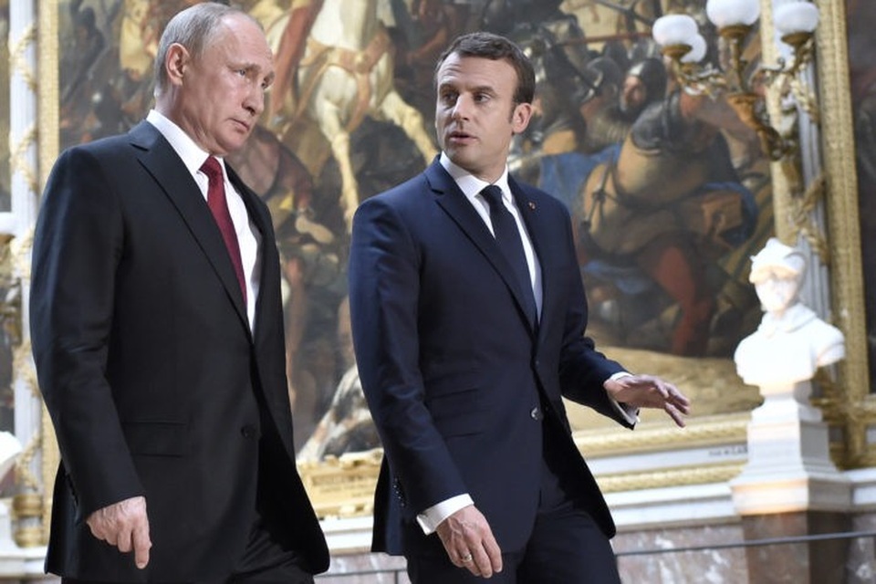 Cuộc điện thoại của Tổng thống Pháp với ông Putin ngay trước trận không kích Syria - 1
Tổng thống Nga Vladimir Putin và Tổng thống Pháp Emmanuel Macron (Ảnh: Sputnik)