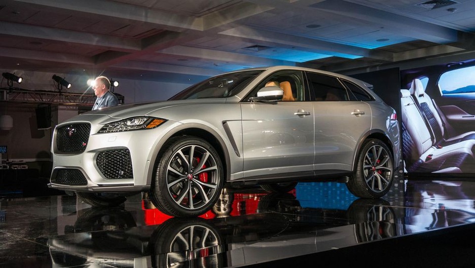 Triển lãm ô tô New York 2018 - Triển lãm của SUV và crossover - 4
Jaguar F-Pace SVR (Ảnh: Cnet)