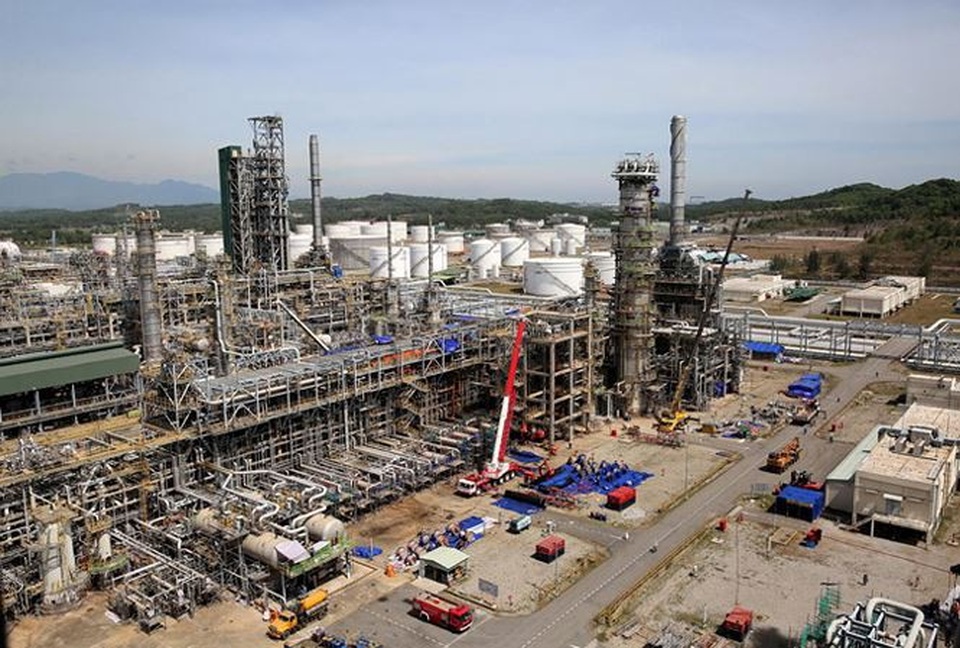 Cổ phần hóa, nhiều ông lớn suýt 'bốc hơi' nghìn tỷ - 1
Công ty Lọc hóa dầu Bình Sơn, đơn vị được giao quản lý, vận hành Nhà máy lọc dầu Dung Quất, được kiểm toán chỉ ra mức chênh lệch vốn nhà nước hơn 4.586 tỷ đồng. Ảnh: CTV.